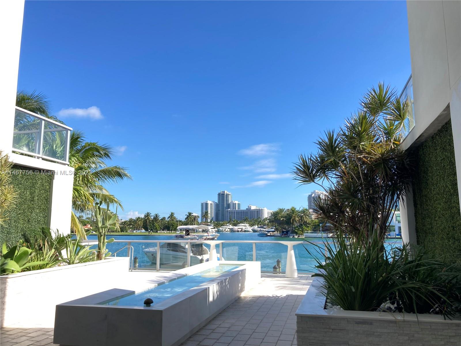 SERENO RESIDENCES CONDO - Residential