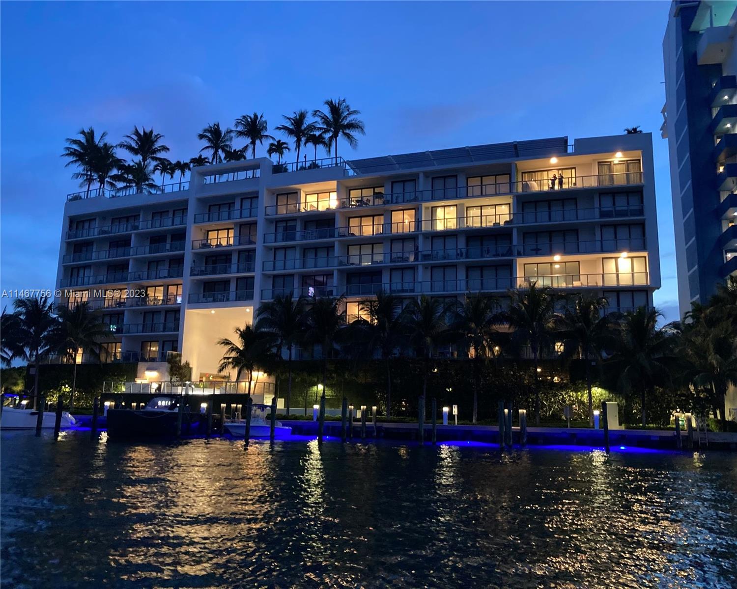 SERENO RESIDENCES CONDO - Residential