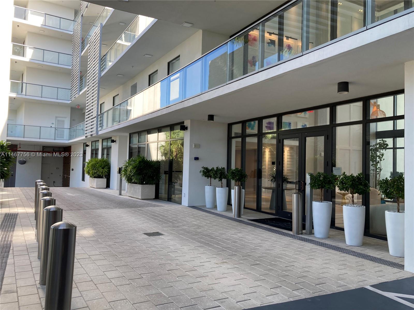 SERENO RESIDENCES CONDO - Residential