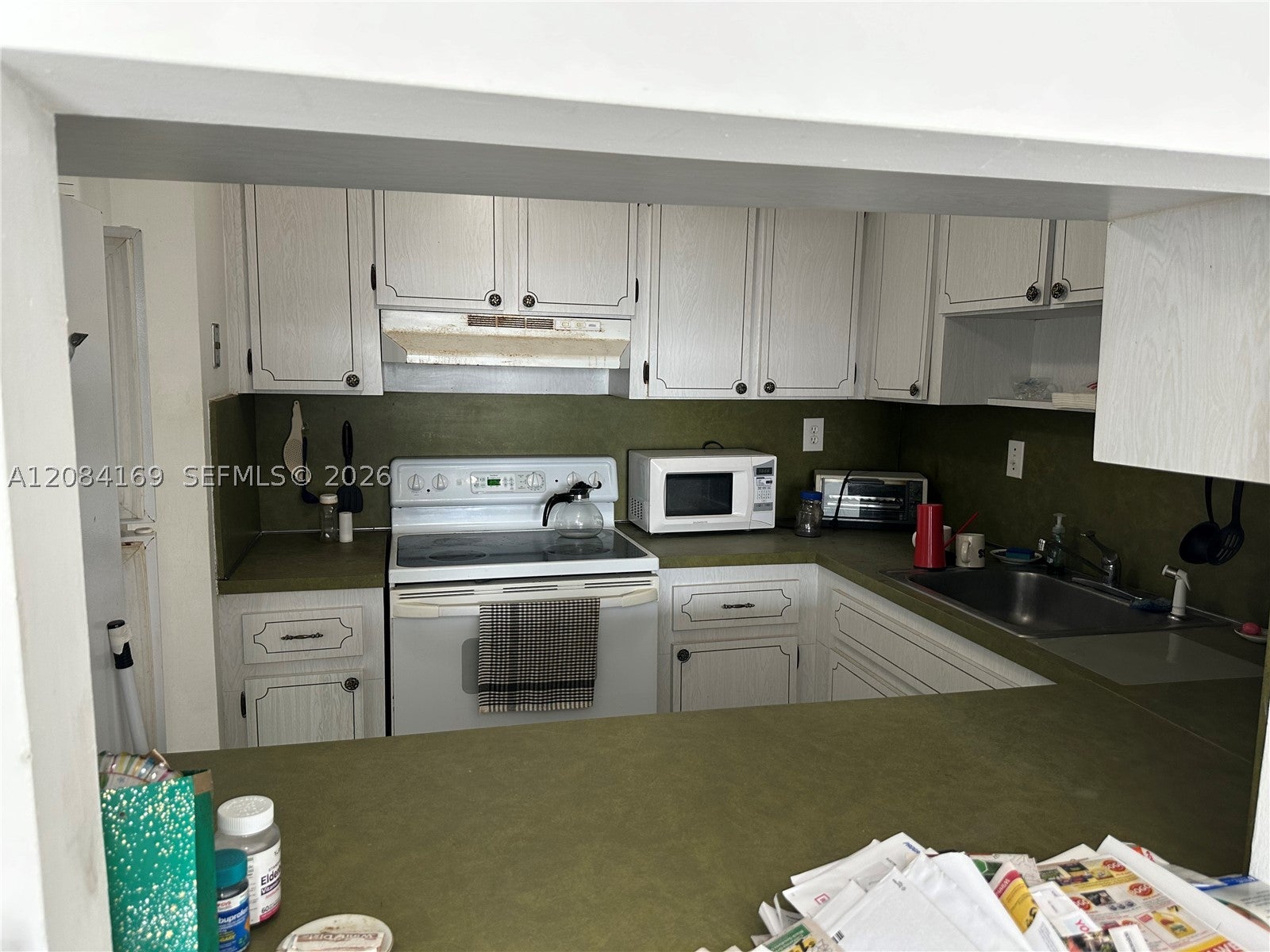 3665 NE 167th St 307