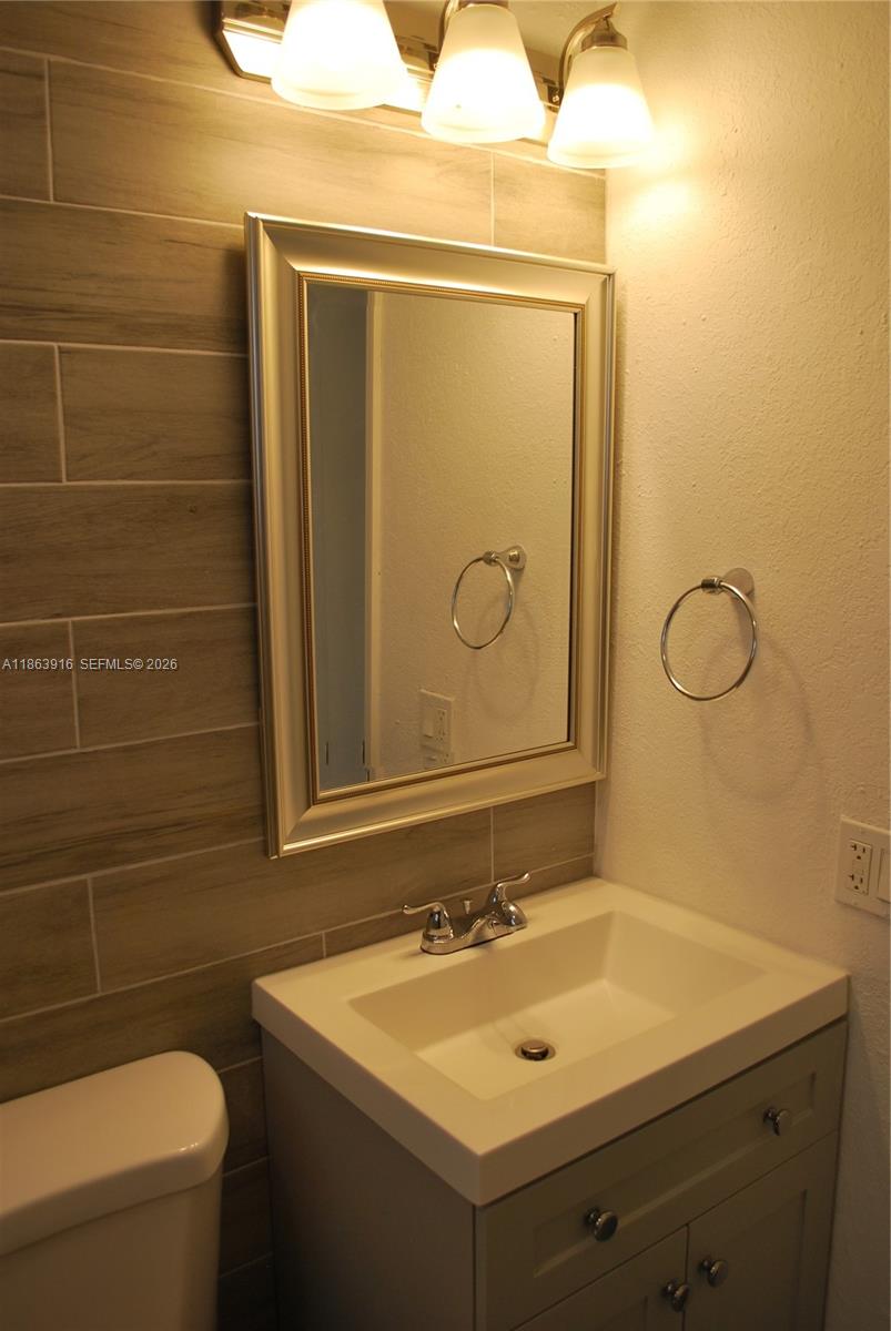 FELLER ESTATES - Residential Income