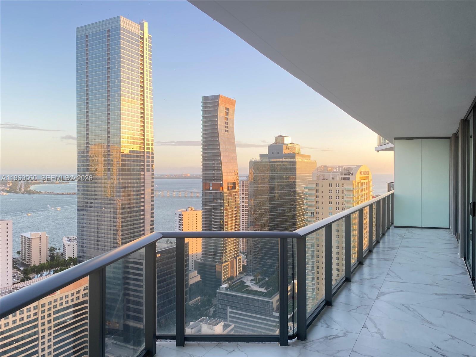 SLS BRICKELL - Residential Lease