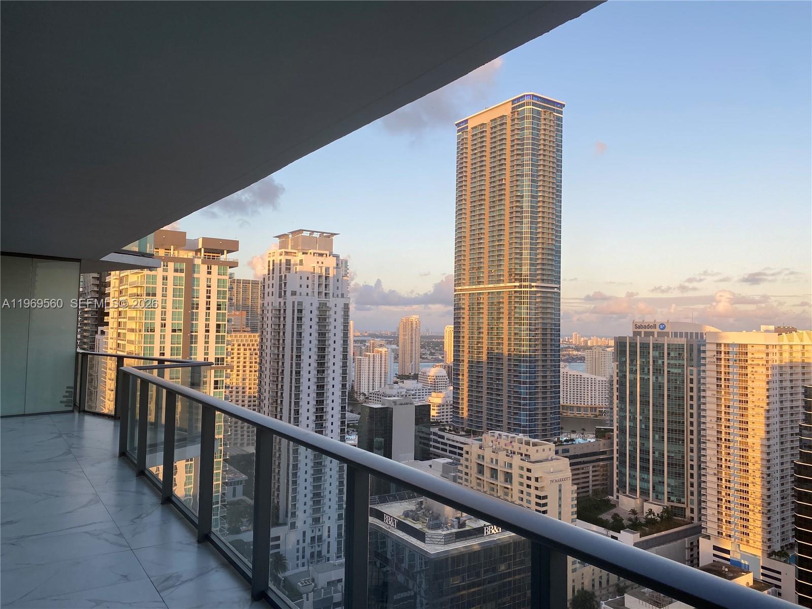 SLS BRICKELL - Residential Lease