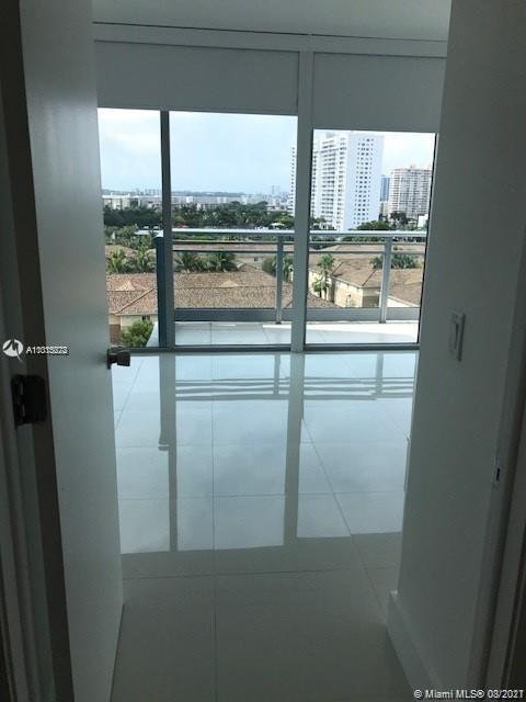 ARTECH RESIDENCES AT AVEN - Residential
