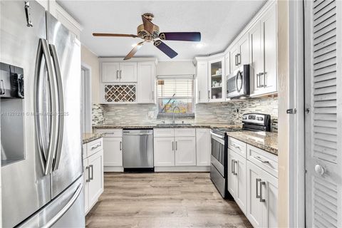 2001 SW 84th Ter North Lauderdale FL 33068