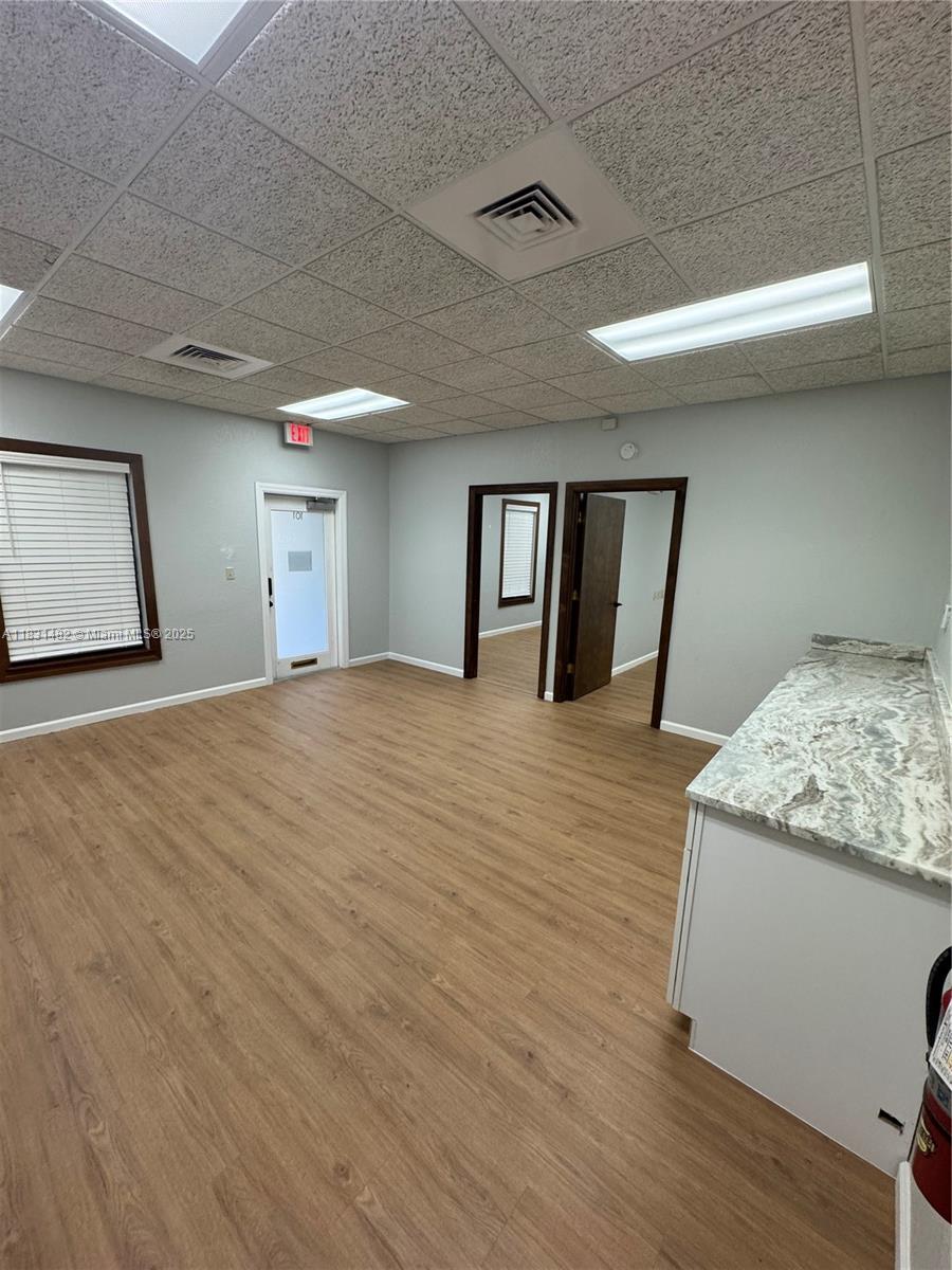 7320 Griffin Rd 101