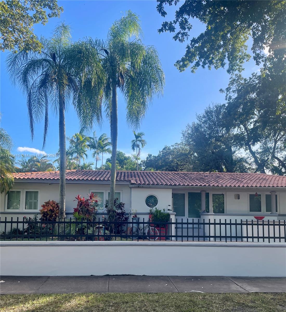 1436 Mantua Ave, Coral Gables, Broward County, Florida - 4 Bedrooms  
3 Bathrooms - 