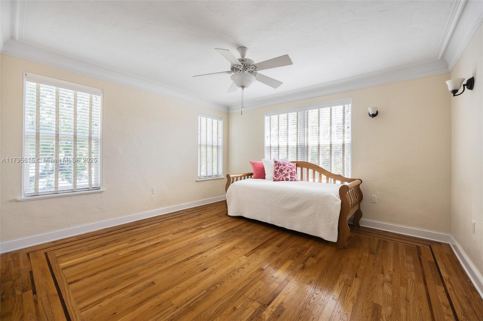 SOUTH SHENANDOAH - Residential