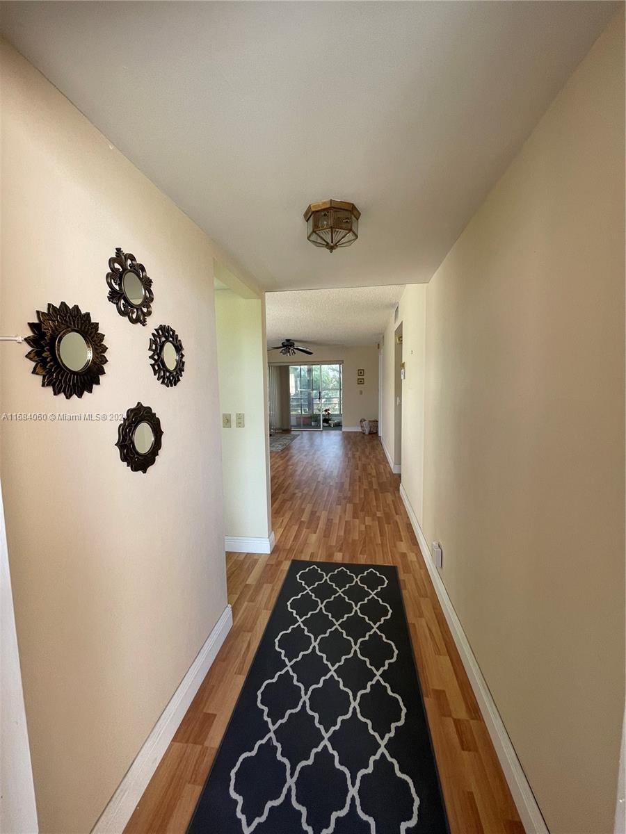 9681 Sunrise Lakes Blvd 301, Sunrise, Miami-Dade County, Florida - 2 Bedrooms  
2 Bathrooms - 