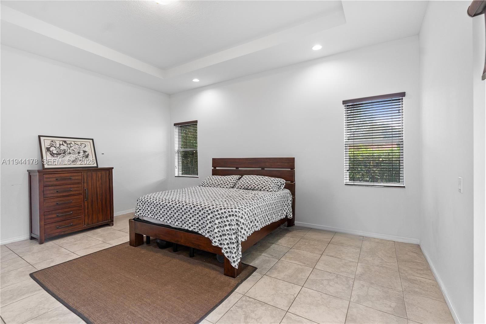 VENETIAN PARC - Residential