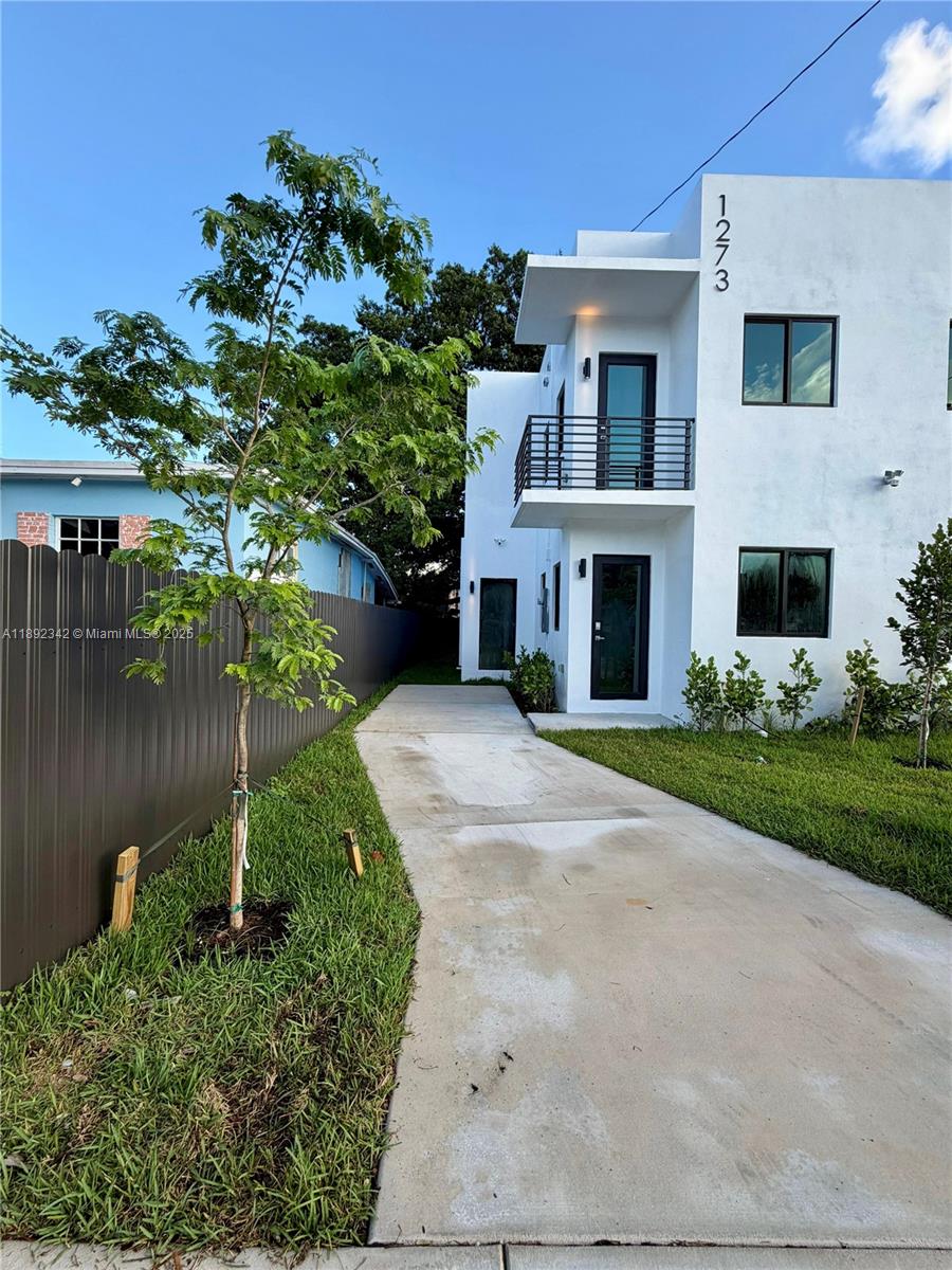 N MIAMI ESTATES - Residential Income