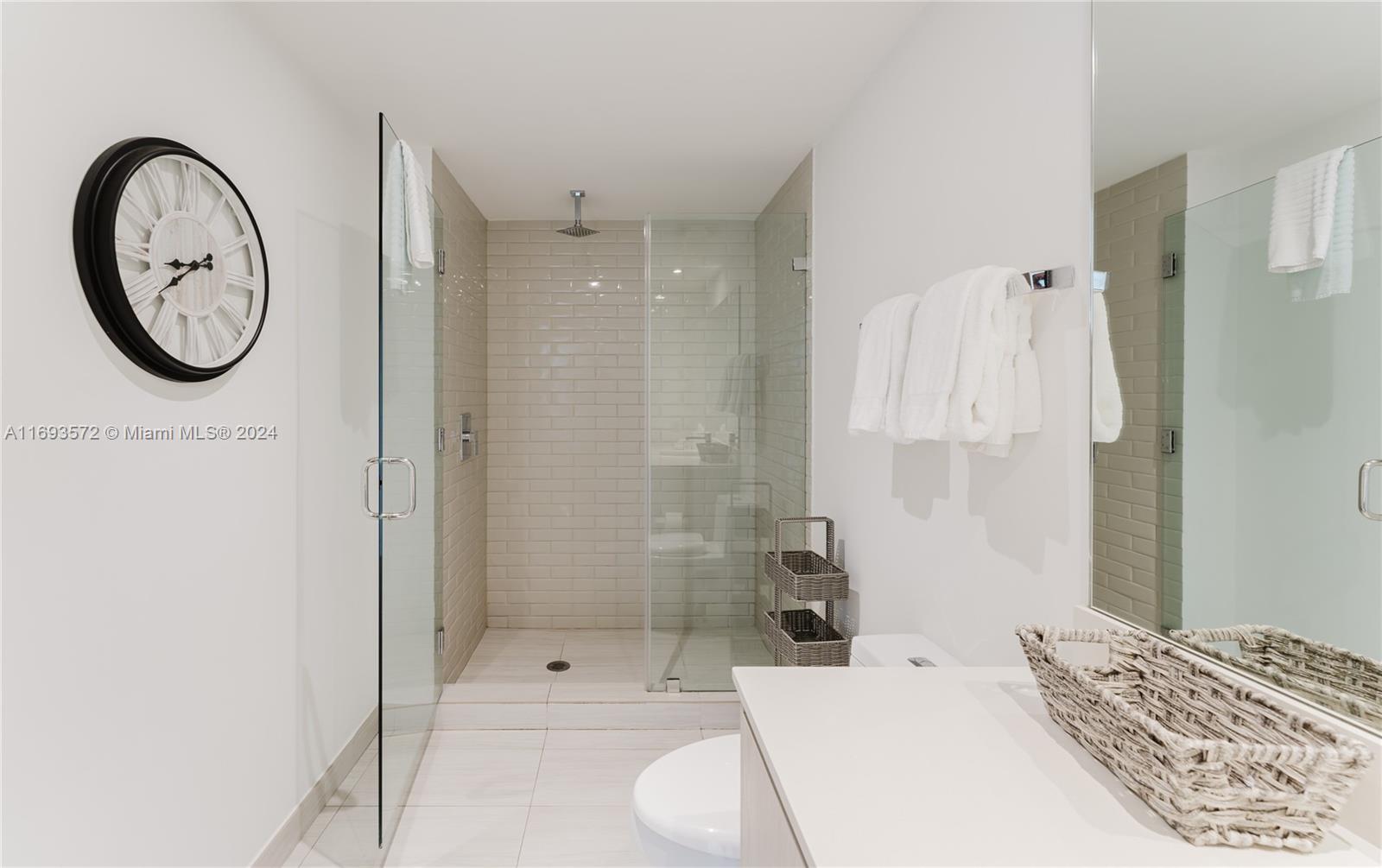 4010 SOUTH OCEAN CONDO HO - Residential