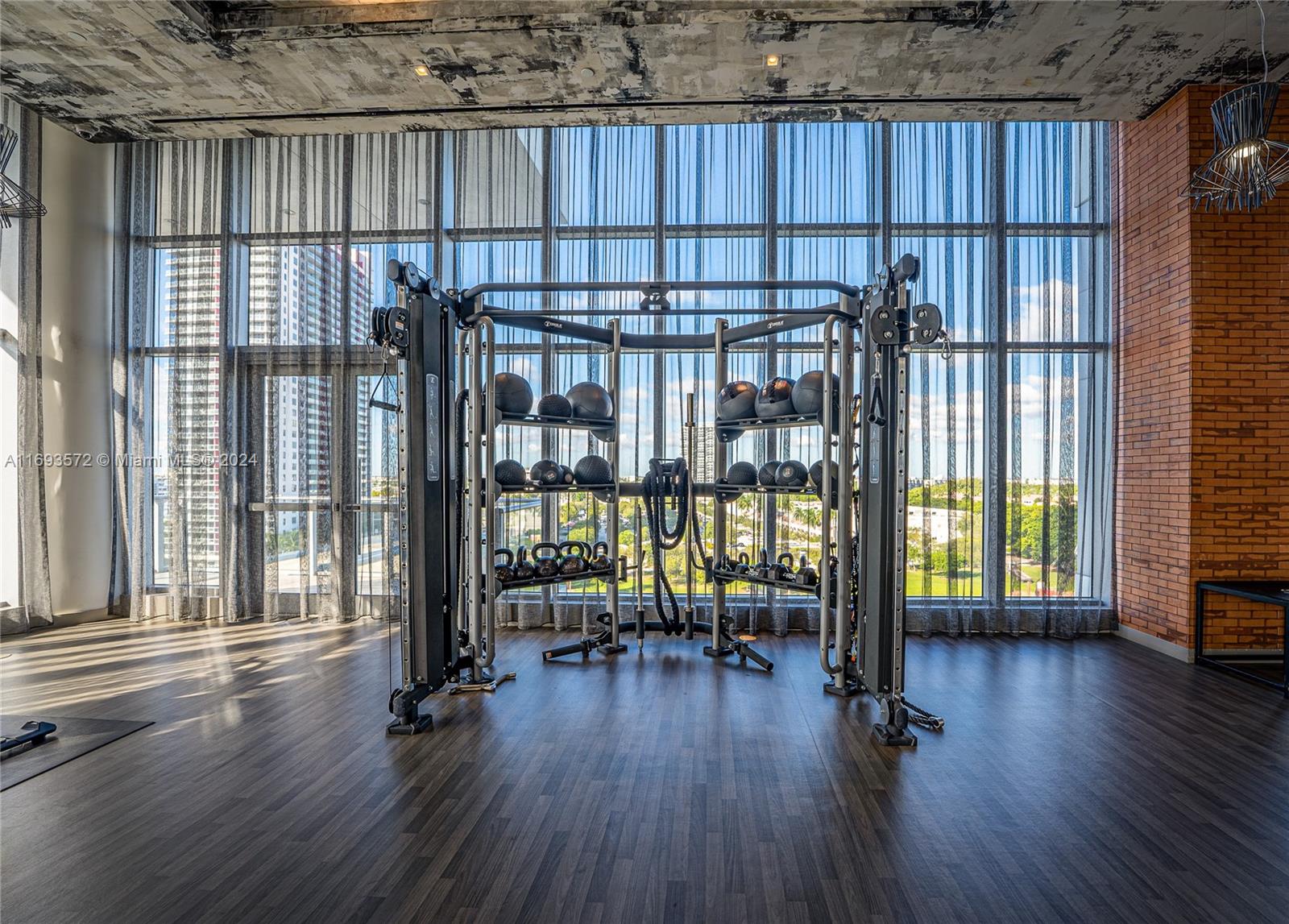 4010 SOUTH OCEAN CONDO HO - Residential
