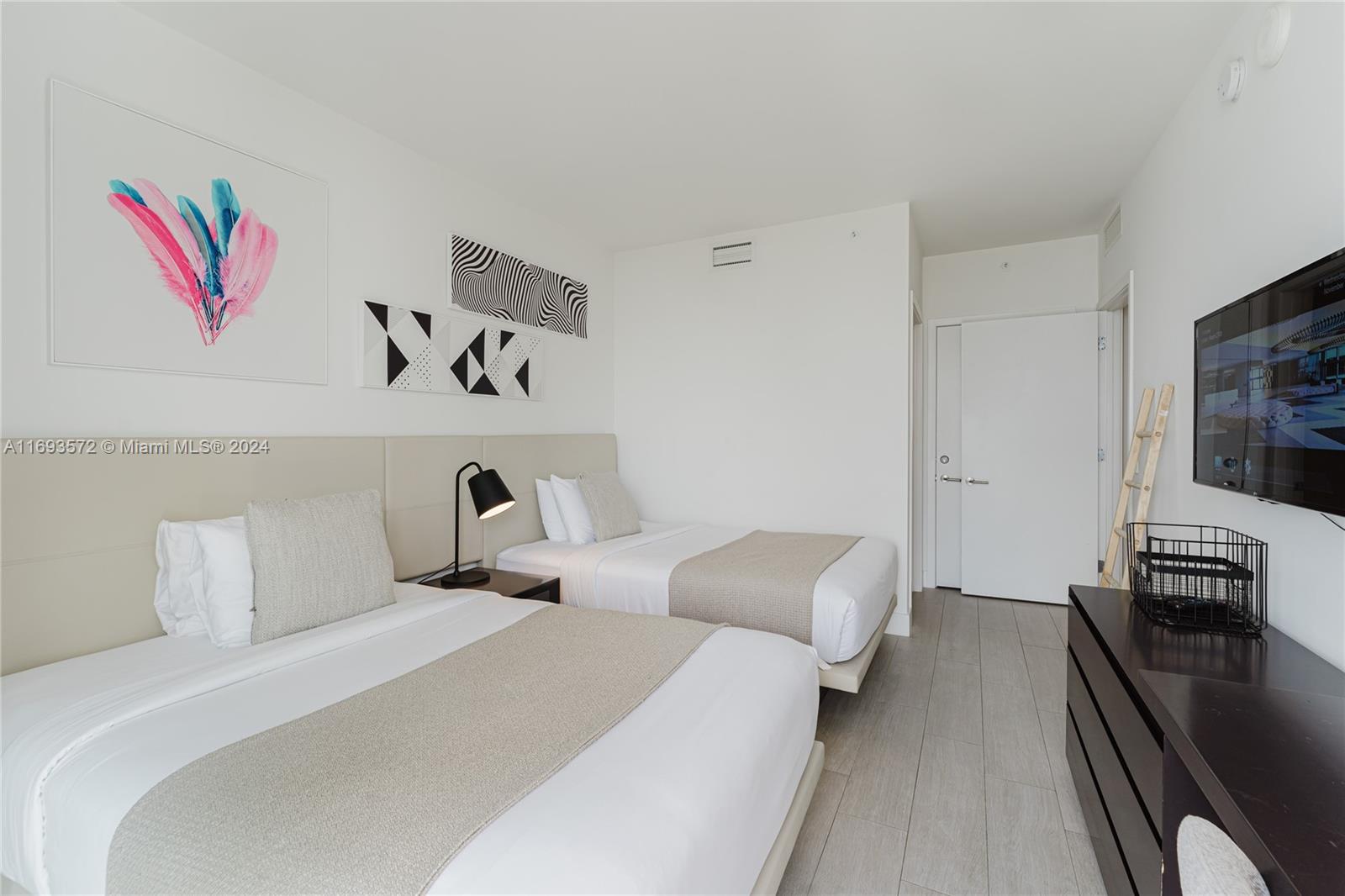 4010 SOUTH OCEAN CONDO HO - Residential