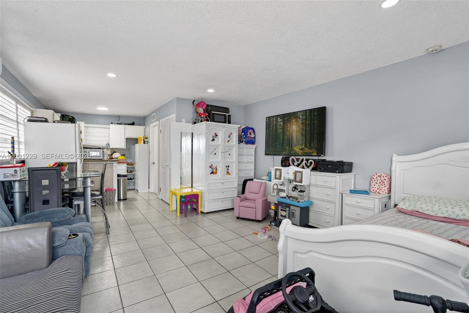 CUTLER RIDGE SEC 4 - Residential