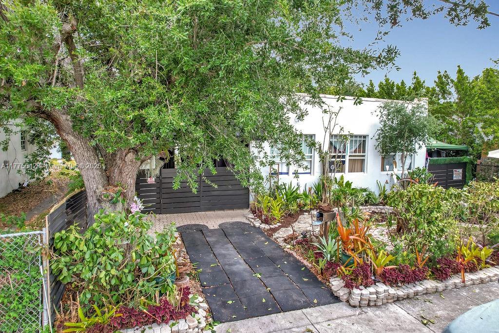 NORTH GATE - Residential