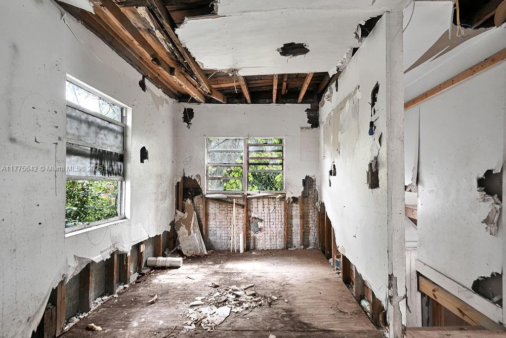 NORTH GATE - Residential