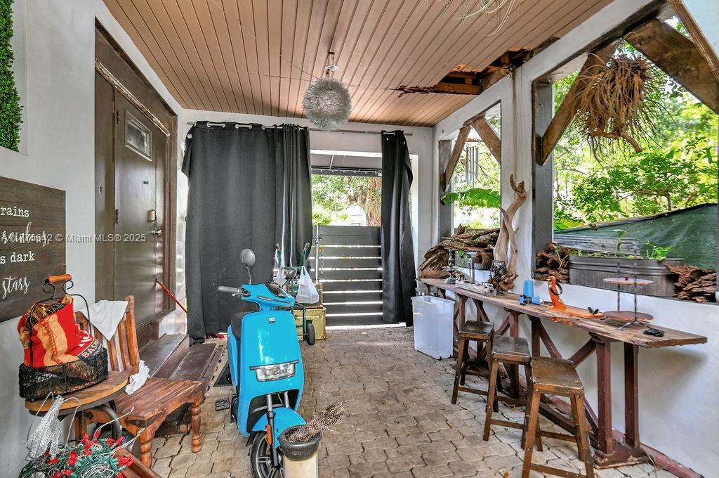 NORTH GATE - Residential