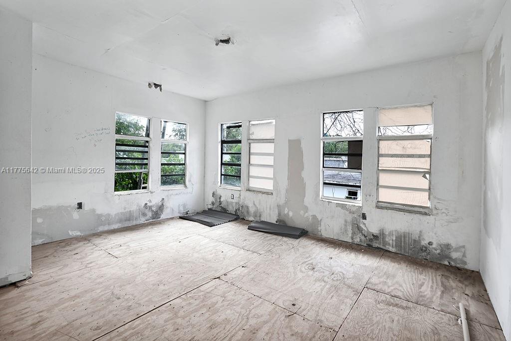 NORTH GATE - Residential