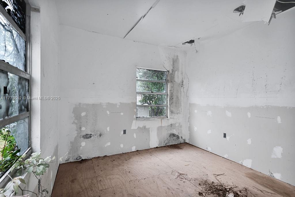 NORTH GATE - Residential