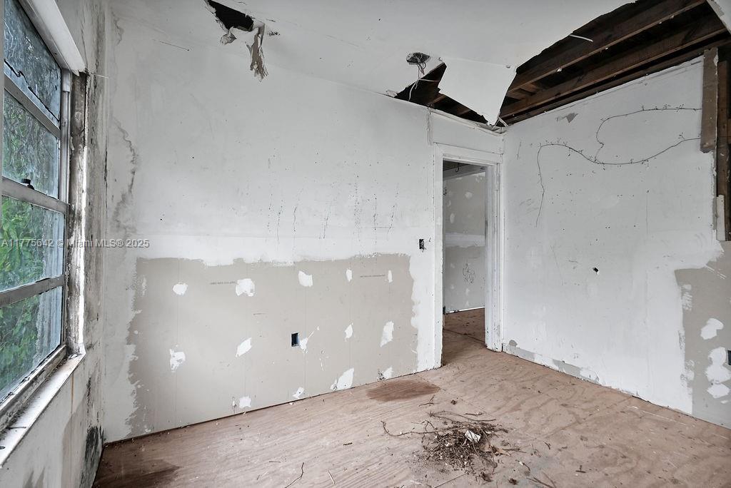 NORTH GATE - Residential