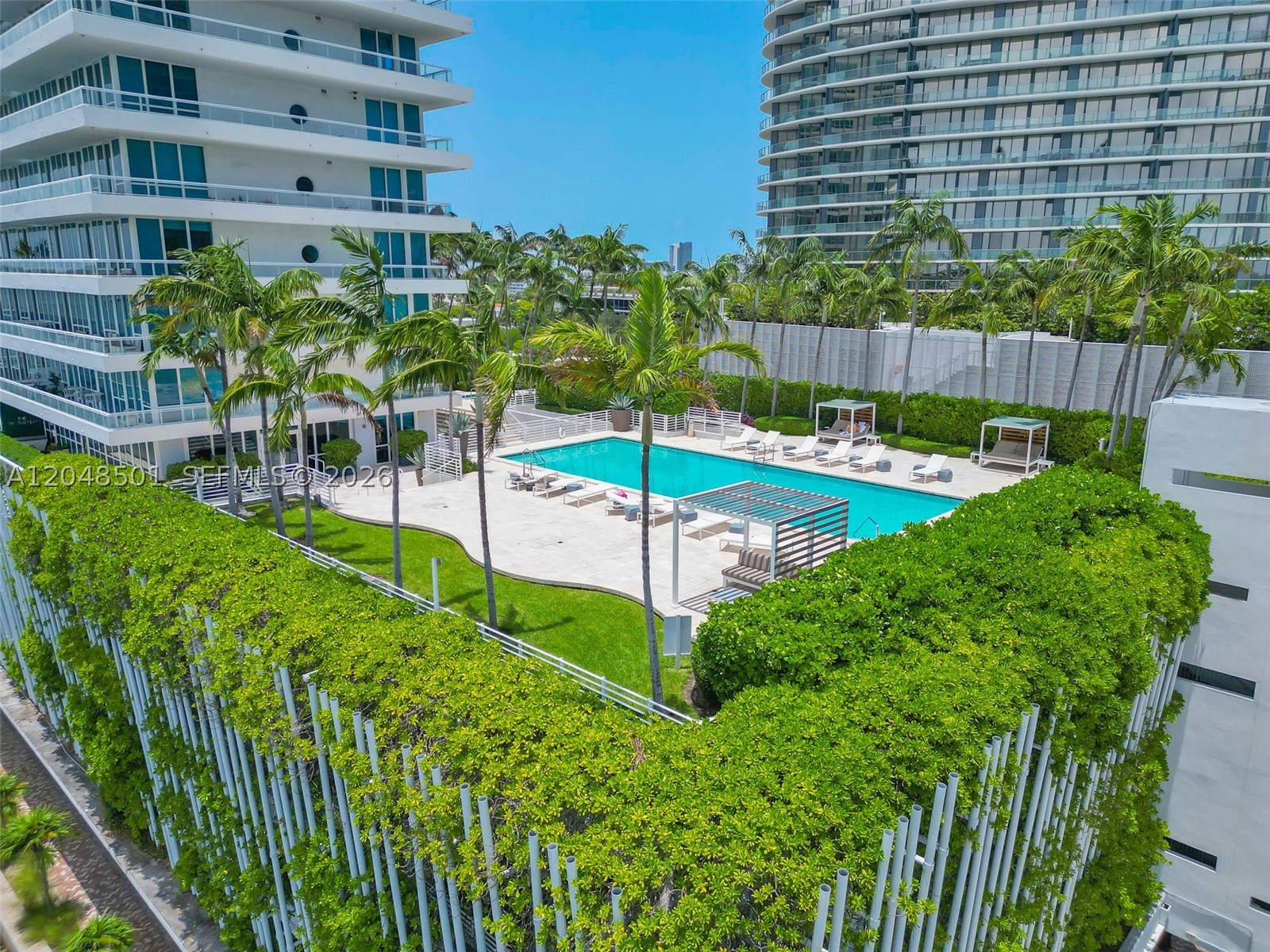 520 West Ave 604