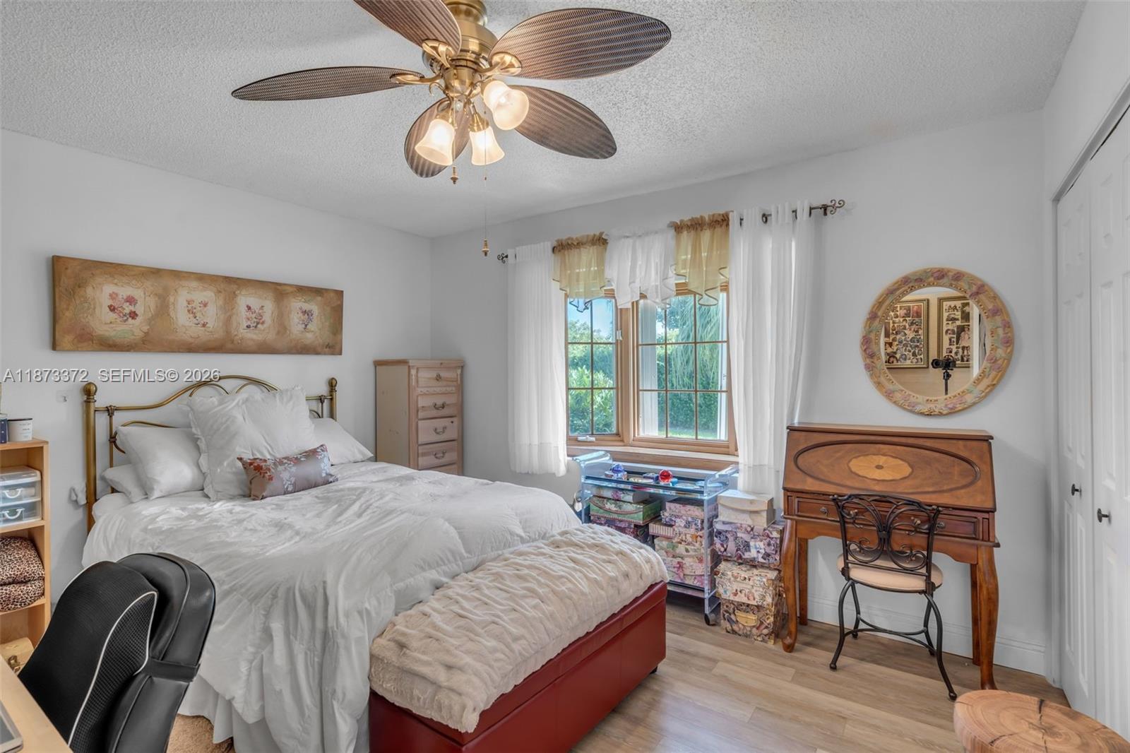 BONAVENTURE LAKES - Residential