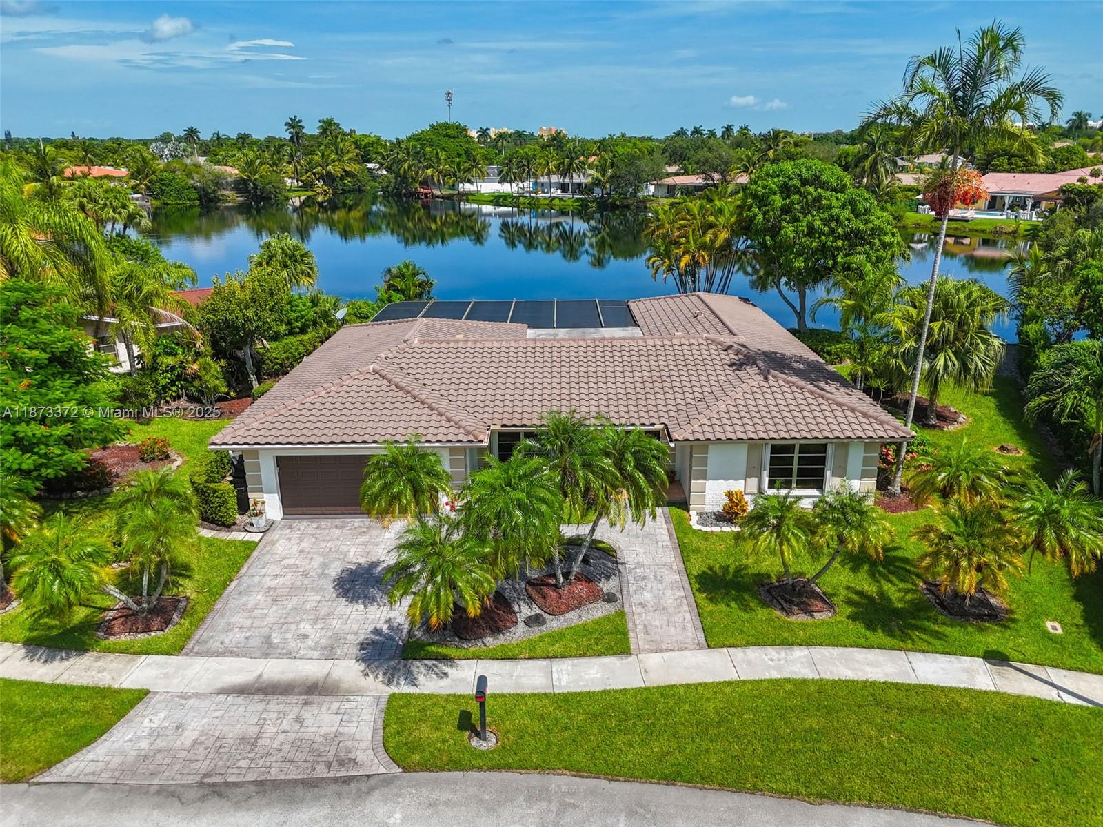 BONAVENTURE LAKES - Residential