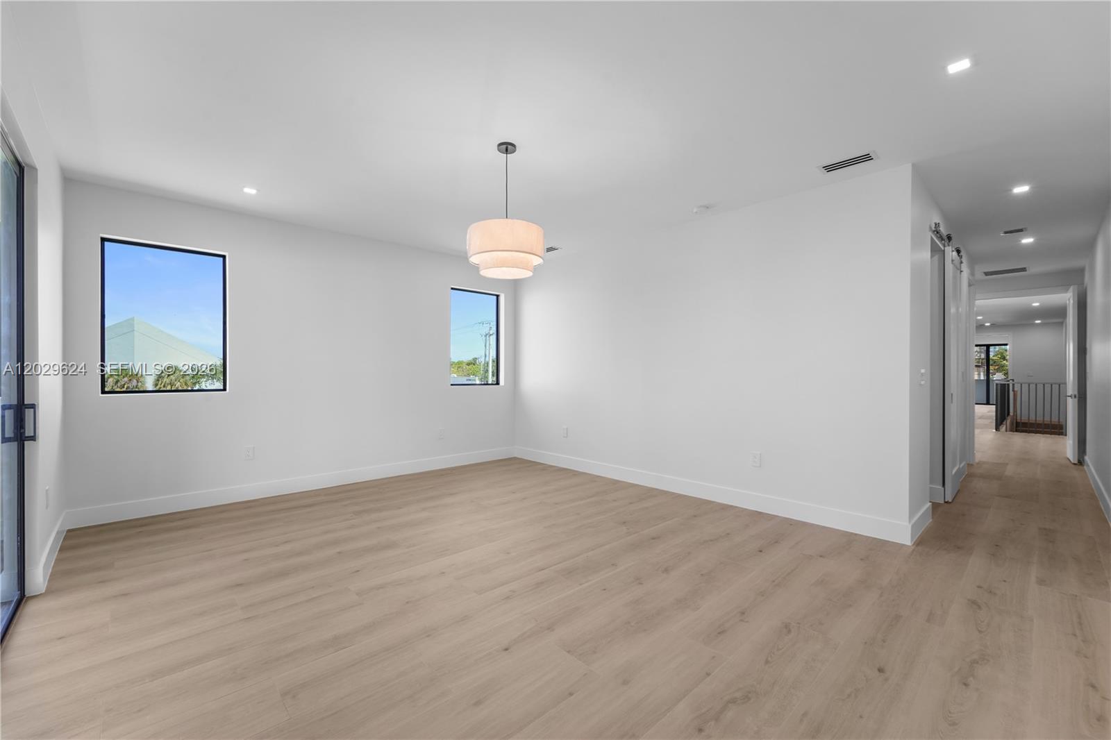 AMND MIAMI SUBURBAN ACRES - Residential