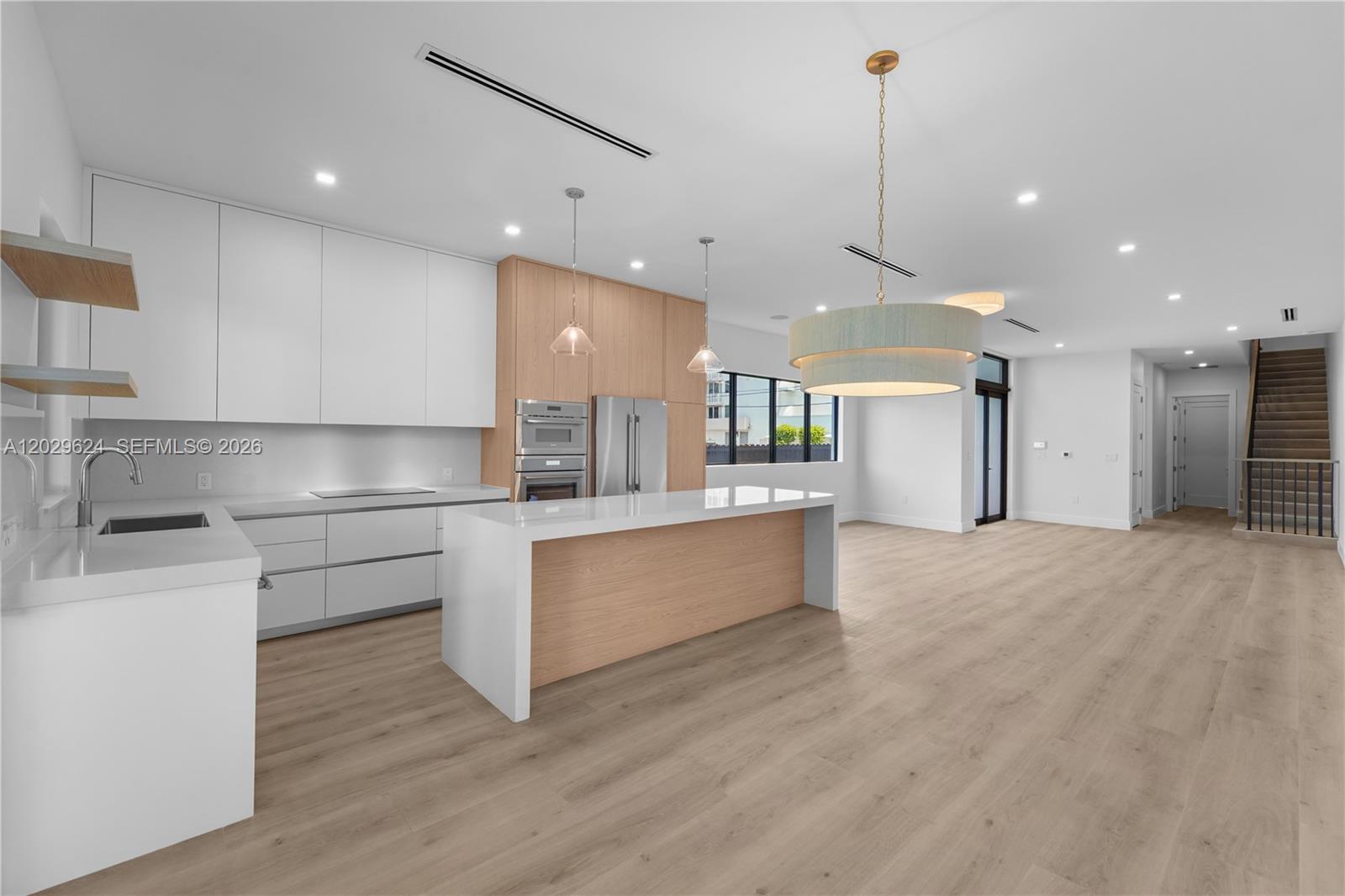 AMND MIAMI SUBURBAN ACRES - Residential