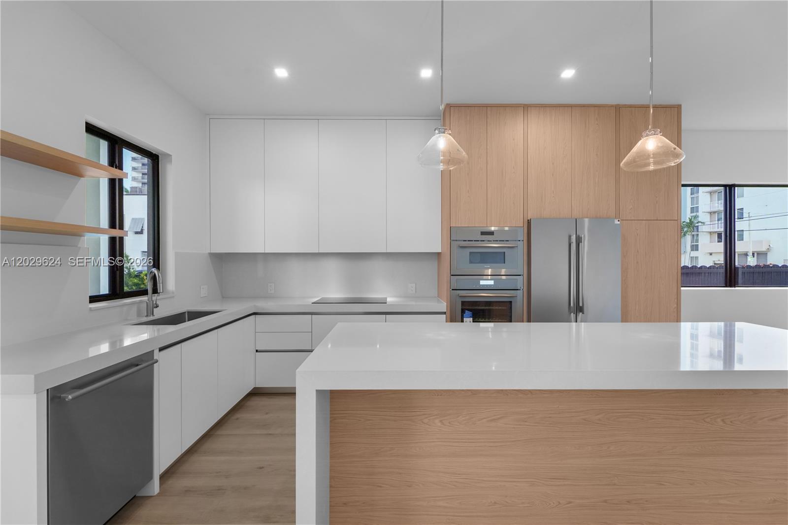AMND MIAMI SUBURBAN ACRES - Residential