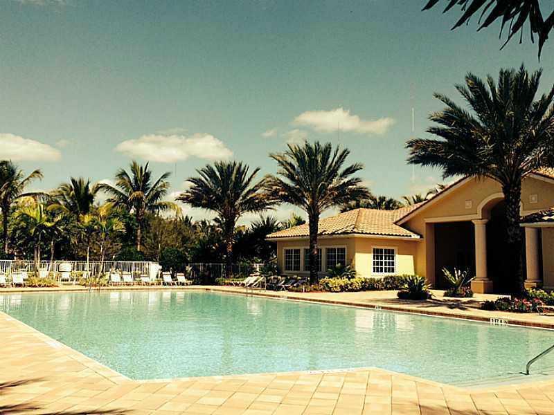 SUNSET FALLS PLAT 2 176-2 - Residential