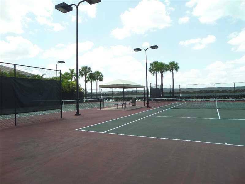 SUNSET FALLS PLAT 2 176-2 - Residential