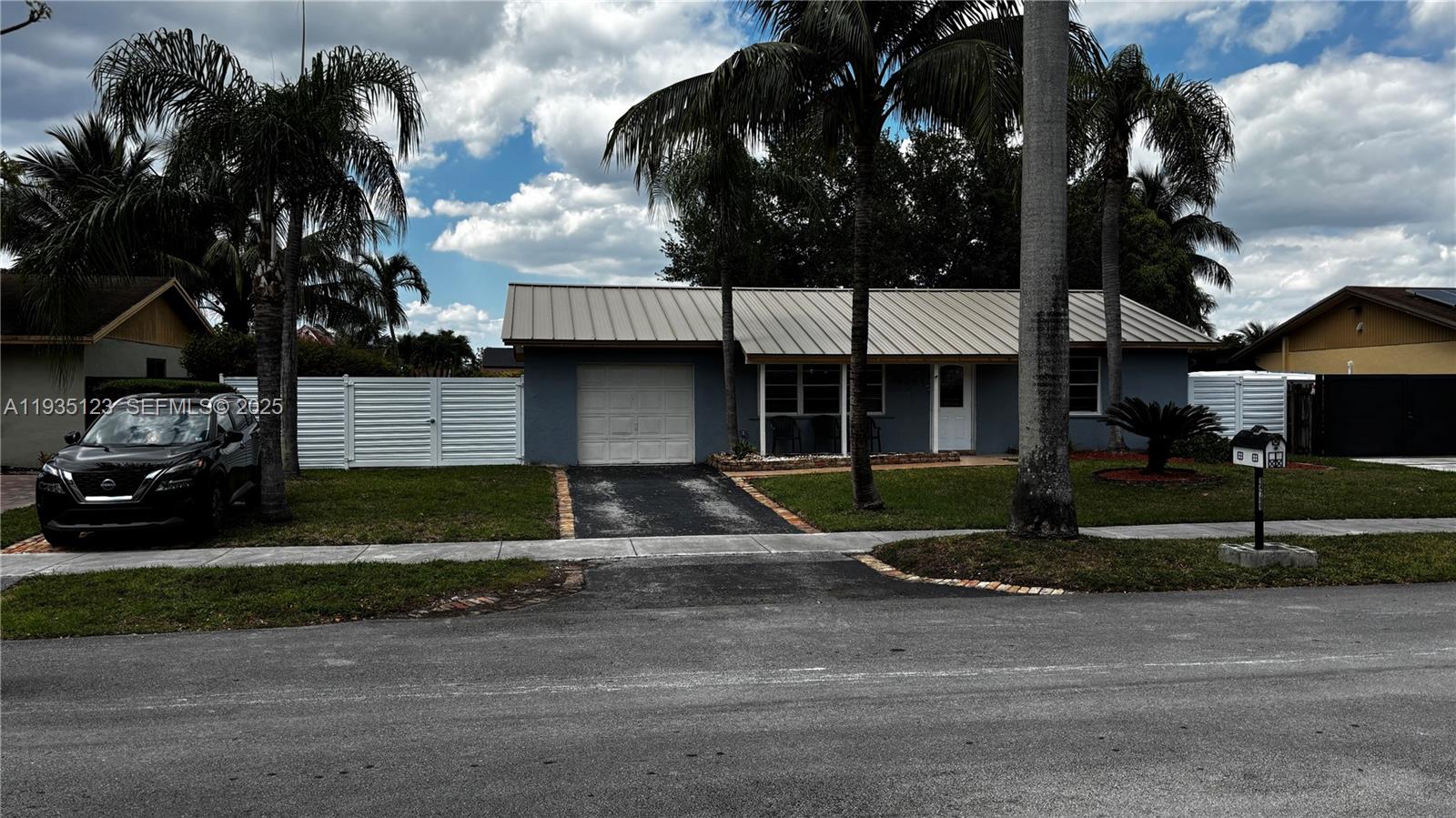 14799 SW 71 St. Ln. 0