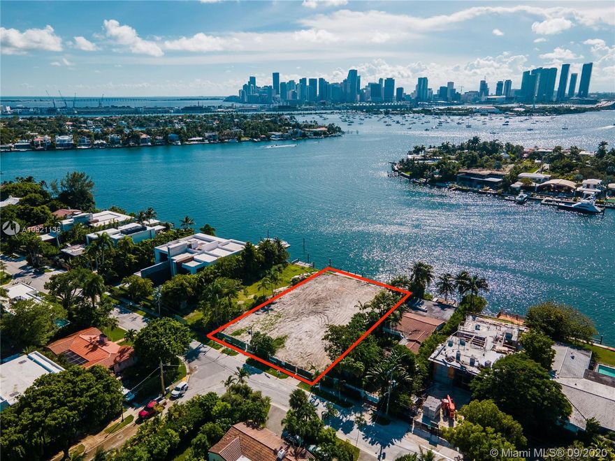 RARE ON THE VENETIAN ! UNIQUE OPPORTUNITY TO BUILD YOUR DREAM HOME ON A WATERFRONT DOUBLE LOT BY COMBINING 228 WEST DI LIDO DR AND 302 WEST DI LIDO DR (22,071 SqFt as per survey). 120 feet on the water. PREMIUM LOCATION ON ONE OF THE MOST SOUGHT-AFTER MIAMI BEACH AREA ! Possibility to build a 11,000 SqFt LA mansion as per code. West exposure, open bay, stunning sunset and Miami skyline views. Lots are ready to be built. Adjacent property 310 West Di Lido is also for sale so possibility to combine 3 lots for a total of 33,000 SqFt.