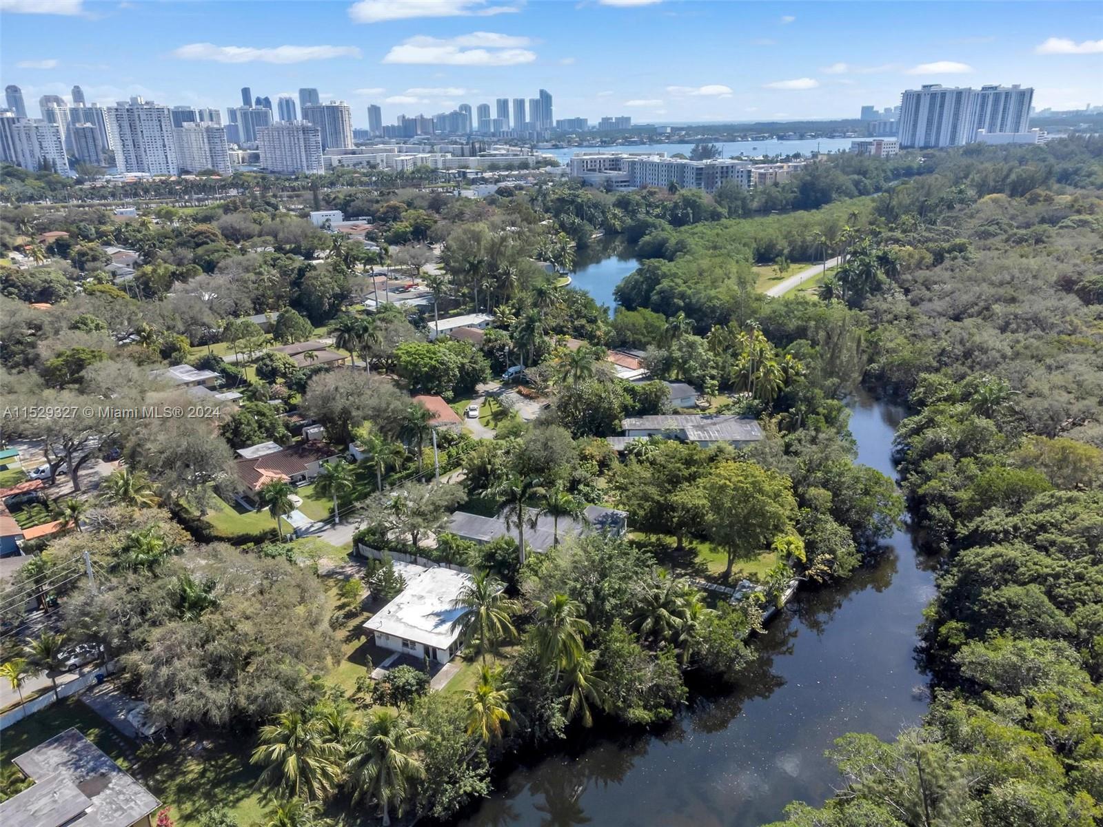 RIVERDALE - Residential