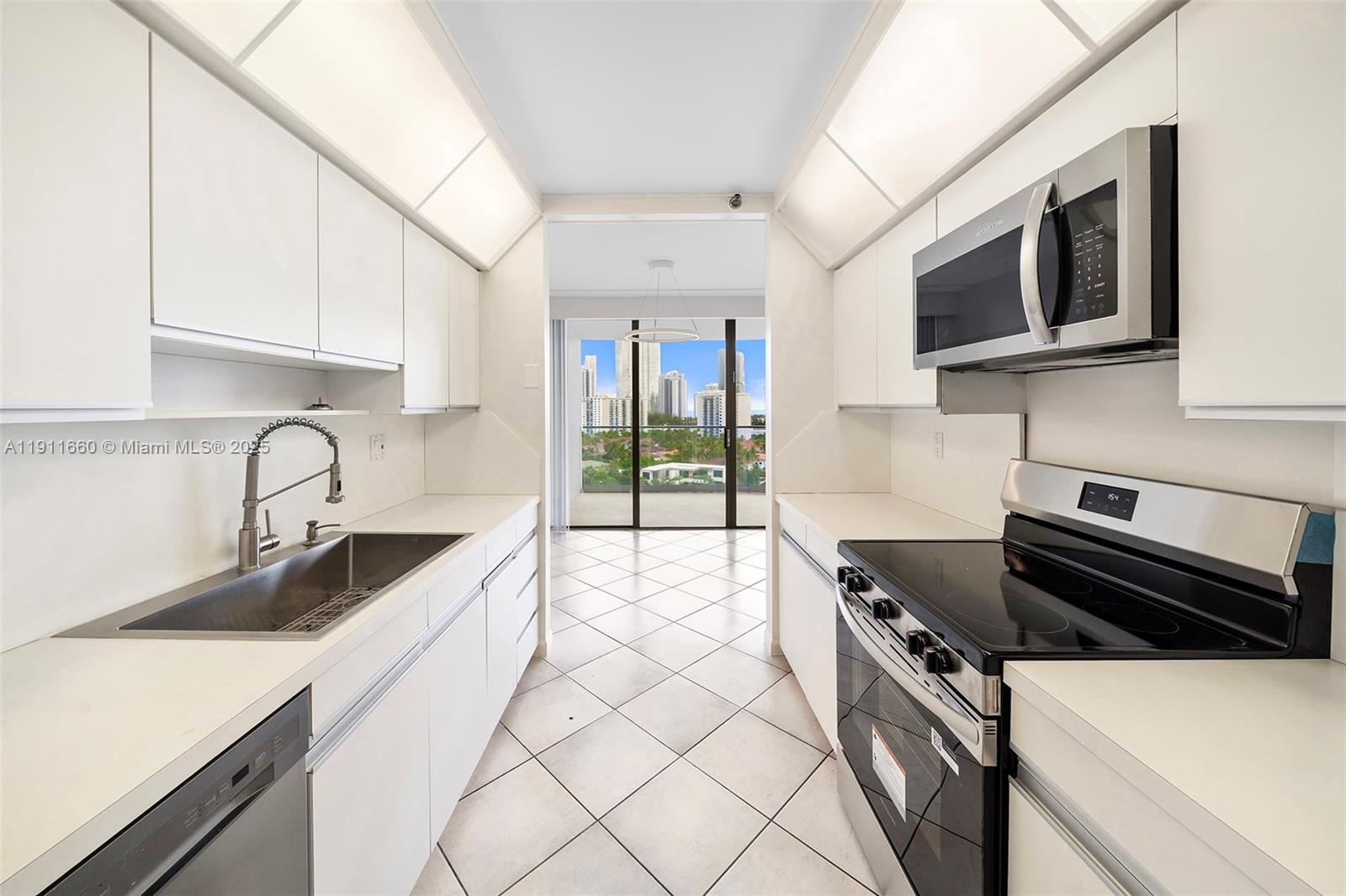 TURNBERRY ISLE CONDO - Residential