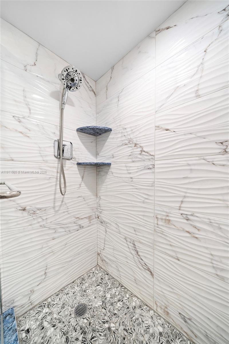 TURNBERRY ISLE CONDO - Residential