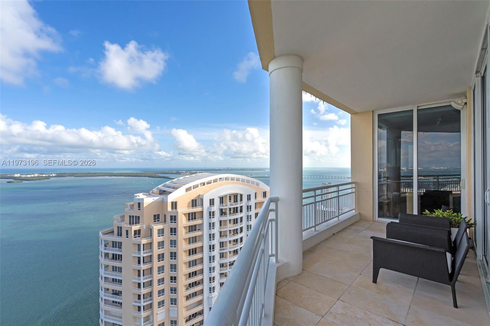THREE TEQUESTA POINT COND - Residential