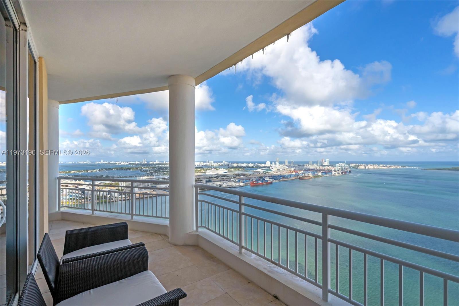 THREE TEQUESTA POINT COND - Residential