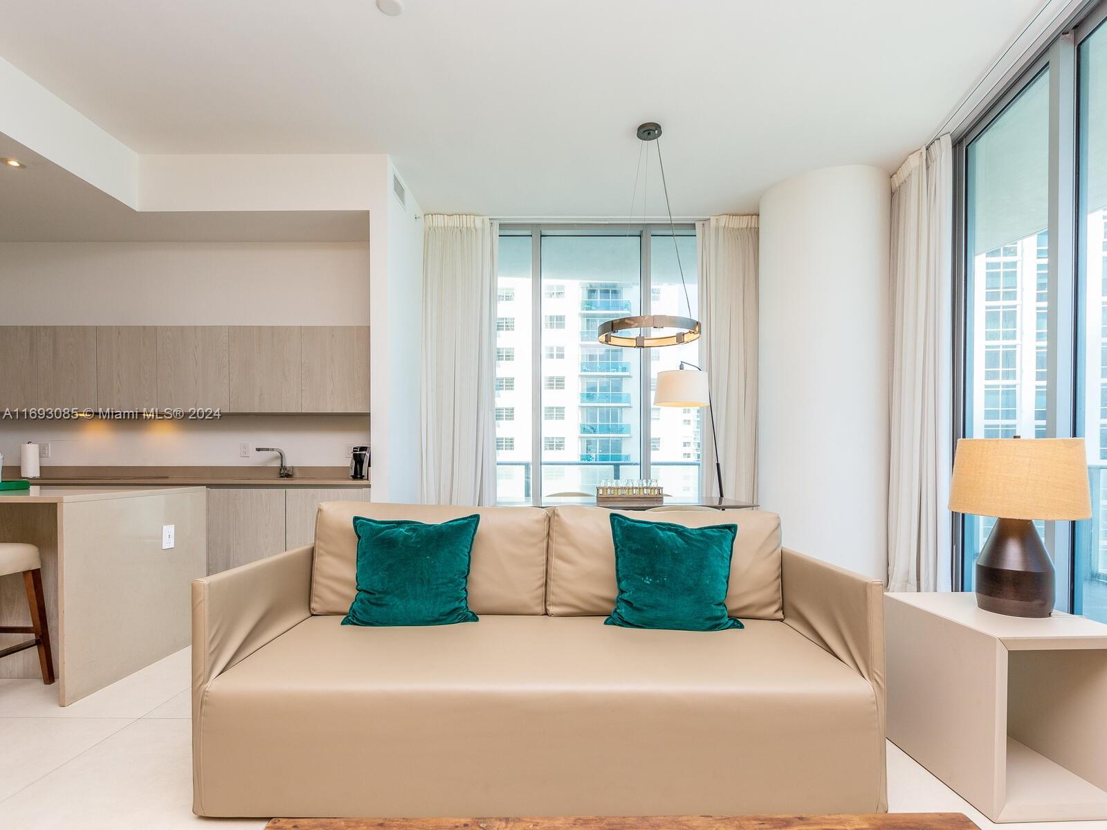 4111 S Ocean Dr 701