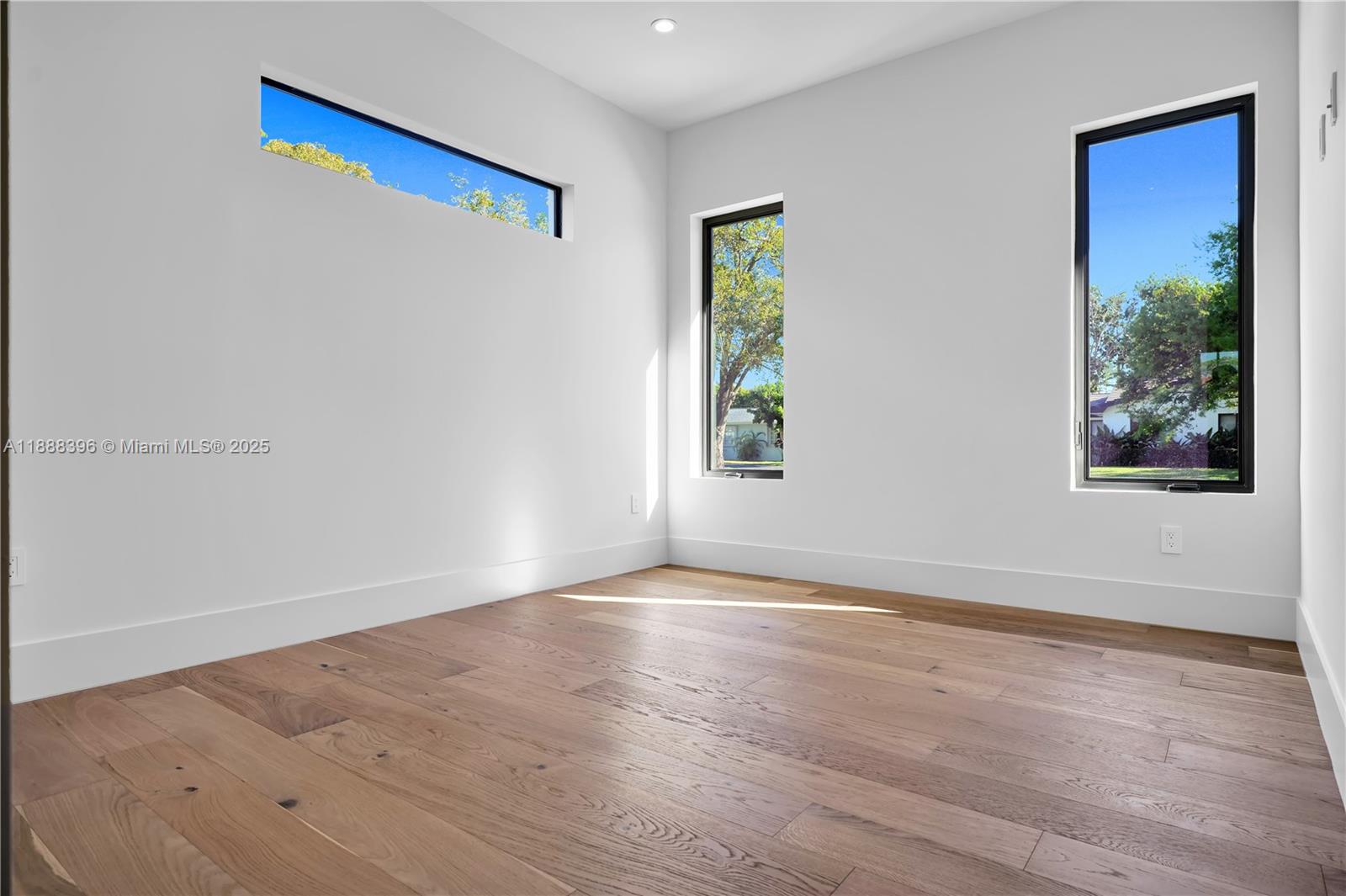 PINEWOOD ESTATES FIRST AD - Residential