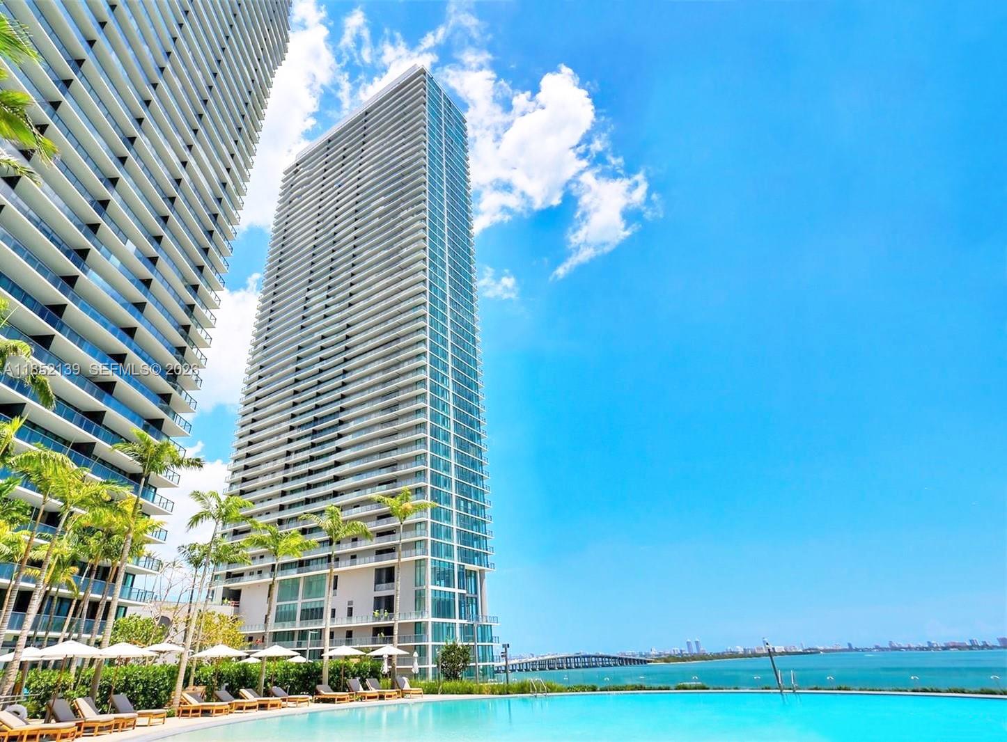 GRAN PARAISO CONDO - Residential