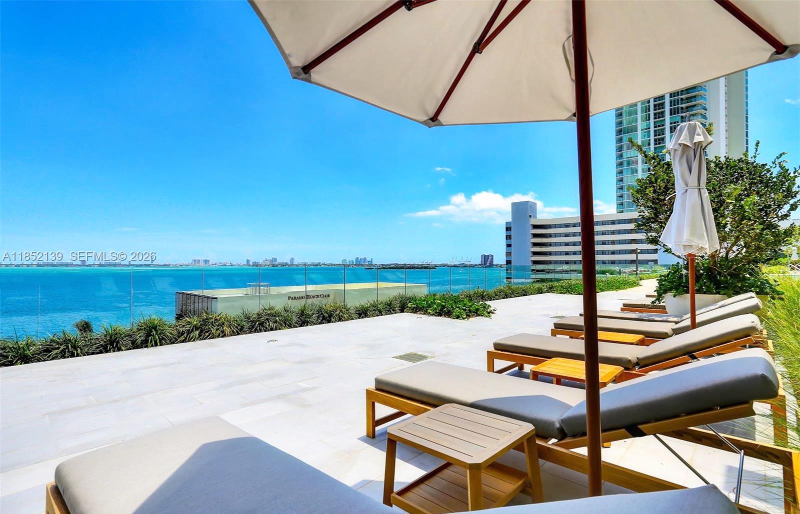 GRAN PARAISO CONDO - Residential