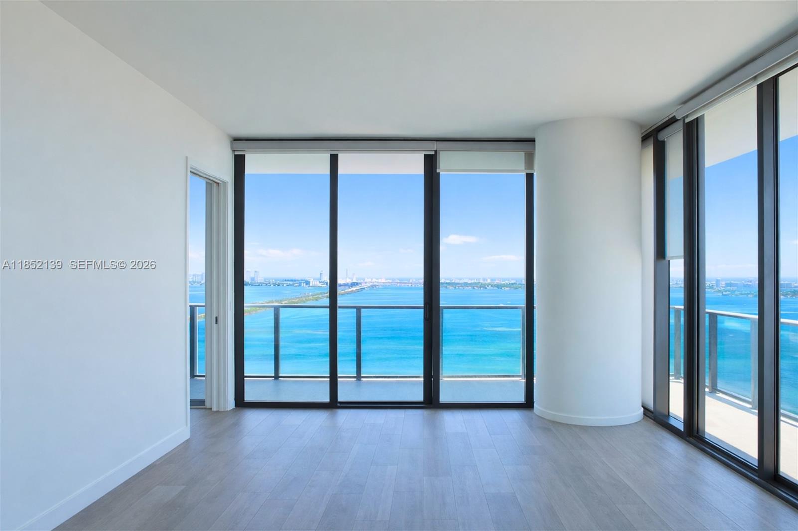 GRAN PARAISO CONDO - Residential