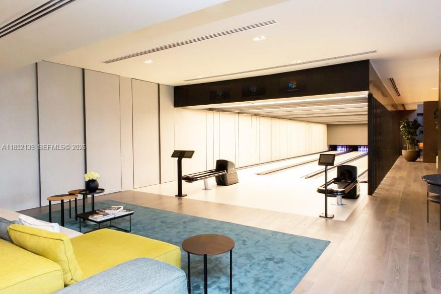 GRAN PARAISO CONDO - Residential