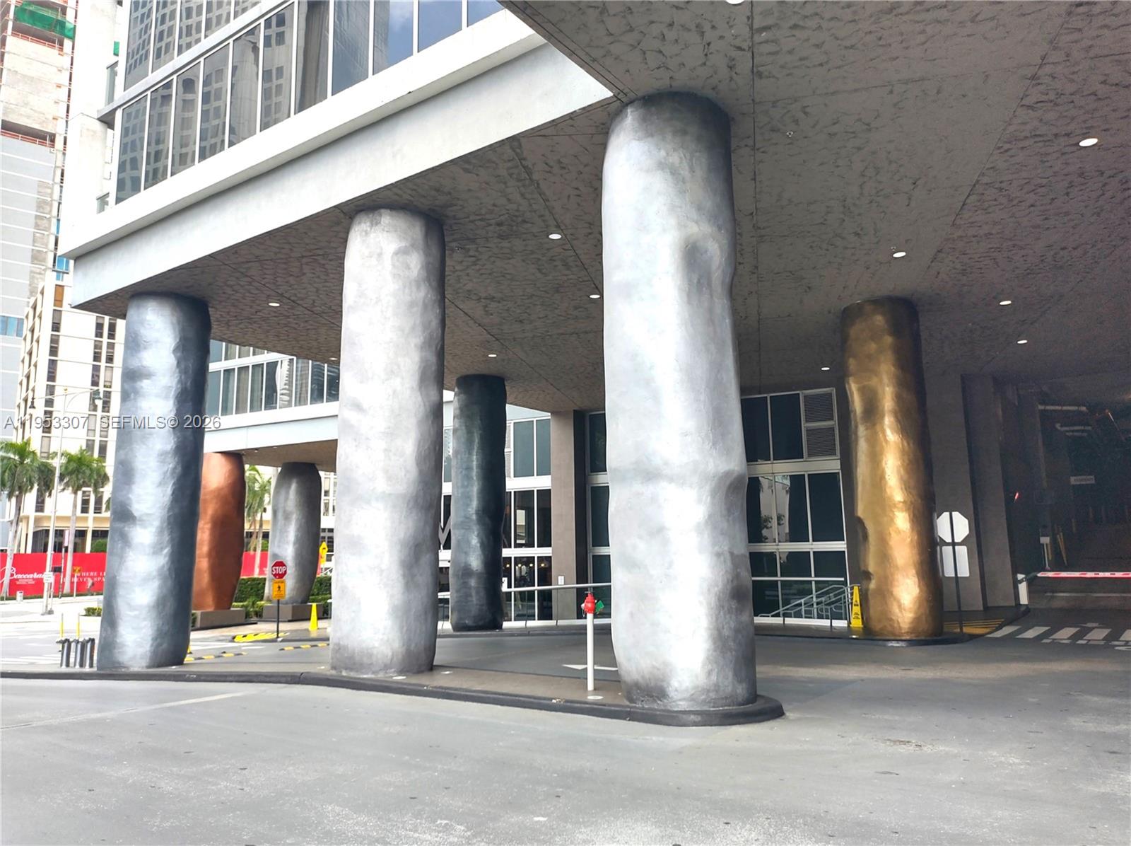 ICONBRICKELL CONDO NO 1 - Residential