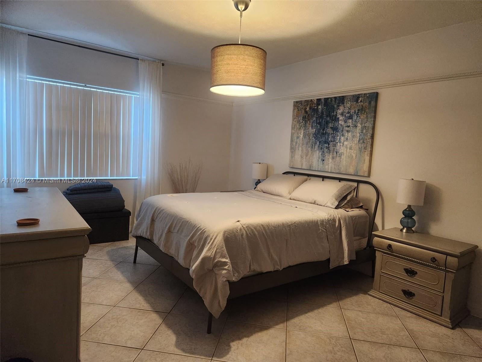 Rental Property at 221 Se 9th Ave 104, Pompano Beach, Broward County, Florida - Bedrooms: 1 
Bathrooms: 1  - $1,650 MO.