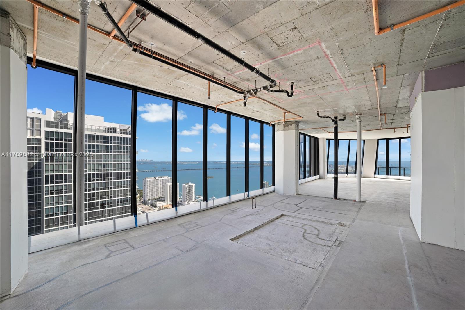 ONE THOUSAND MUSEUM CONDO - Residential