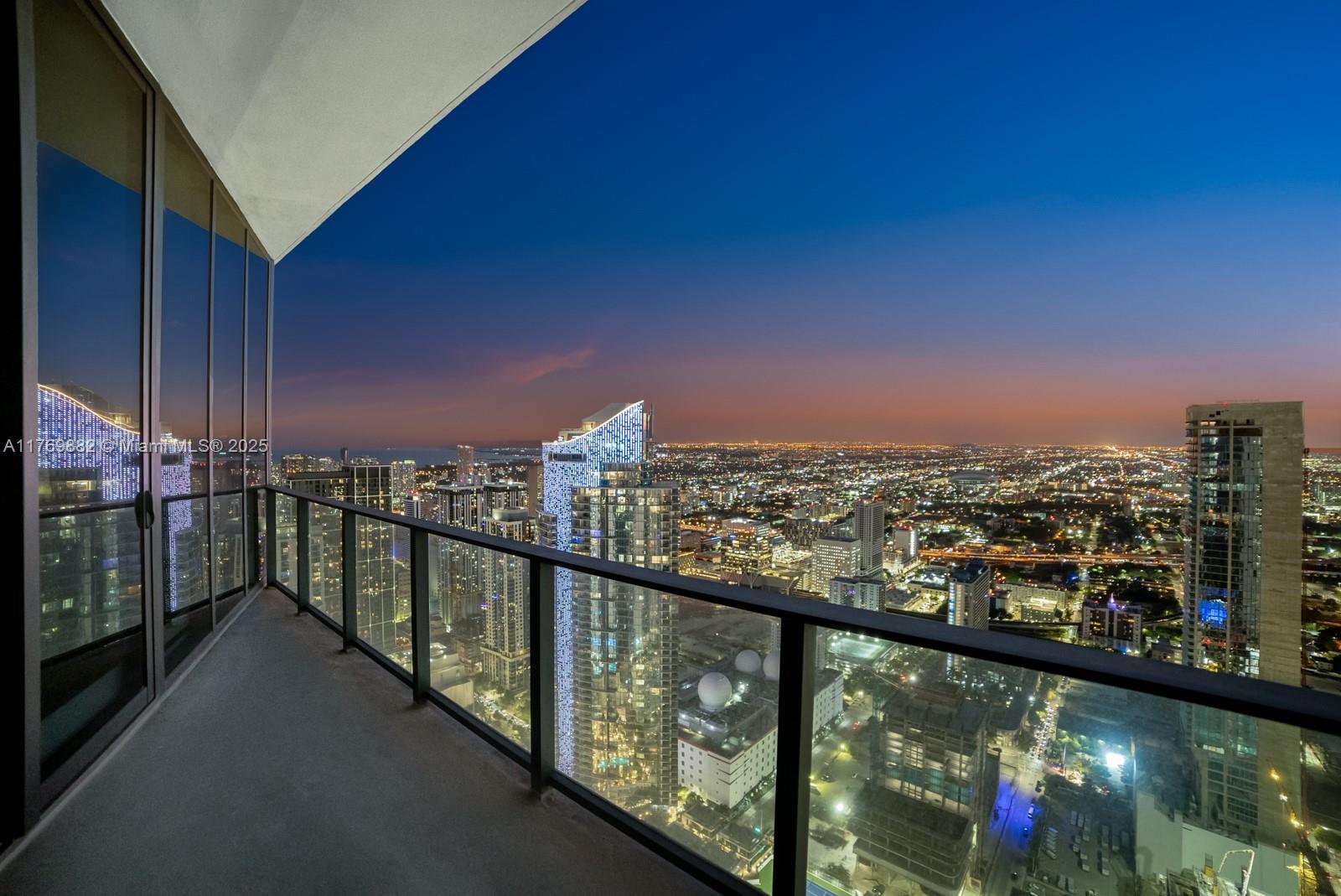 ONE THOUSAND MUSEUM CONDO - Residential